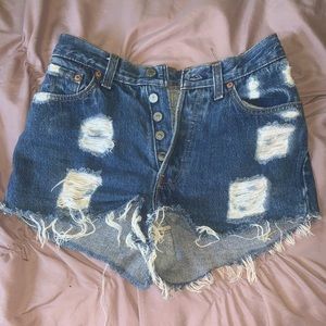 Levi’s high waisted shorts